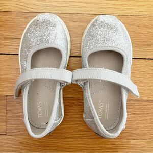 Toms Silver Glitter Sparkly Mary Jane Shoes Toddler 6